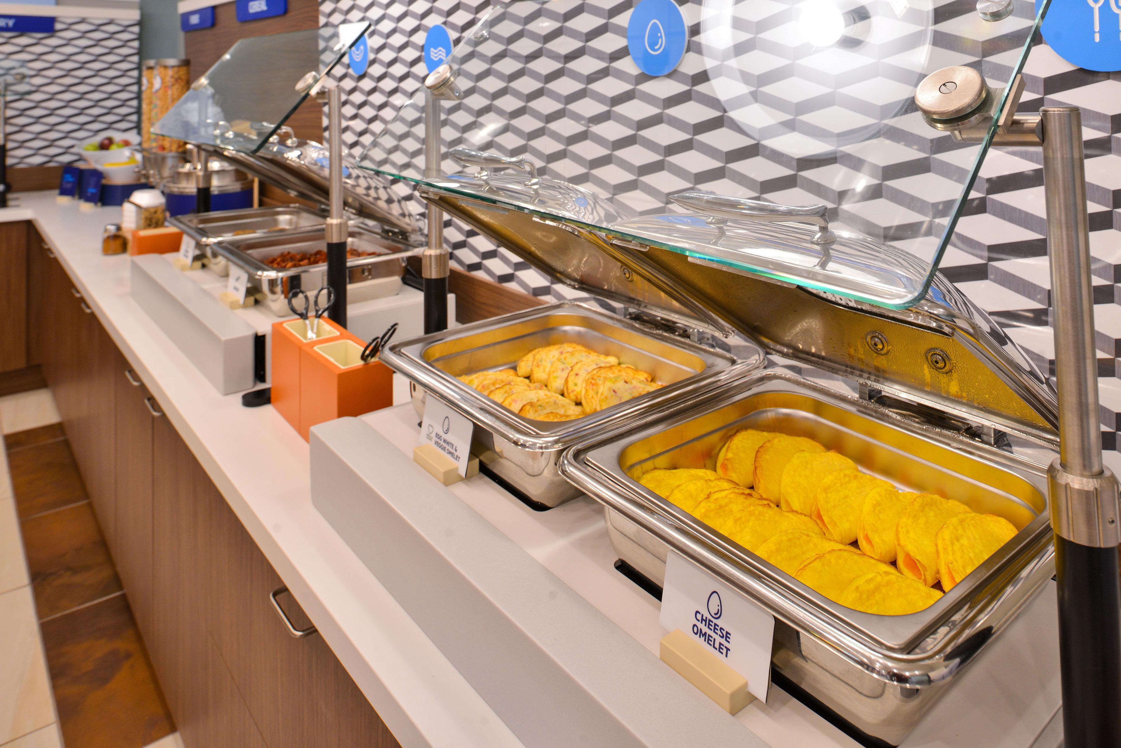 Express & Cleveland-richfield By Ihg Hotel 2*